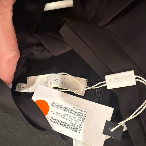 ASTR the Label Black Twist Mock Neck Peplum Blouse with Cut-Out NWT - Picture 7 of 7